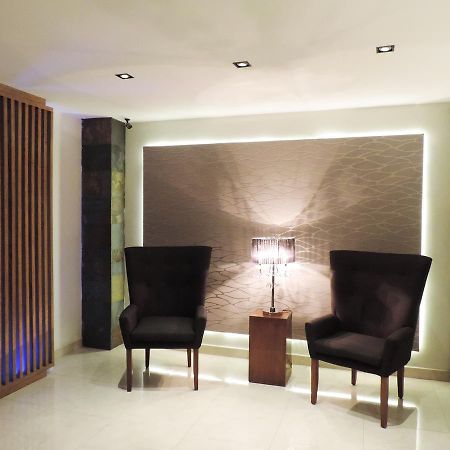Hotel Senorial Platino Леон Экстерьер фото
