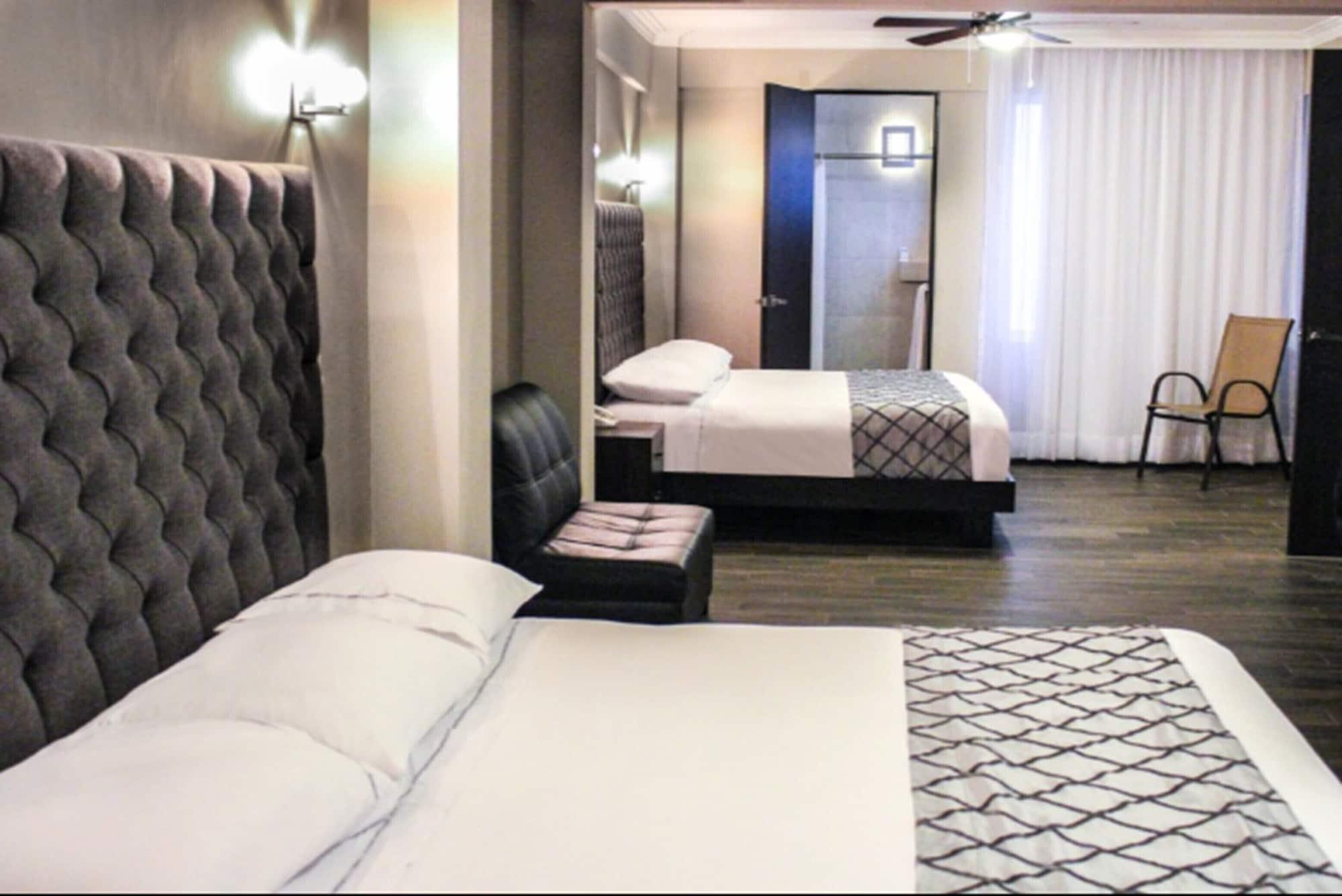 Hotel Senorial Platino Леон Экстерьер фото