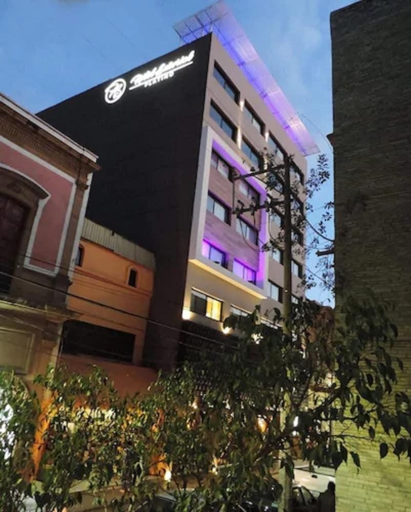 Hotel Senorial Platino Леон Экстерьер фото