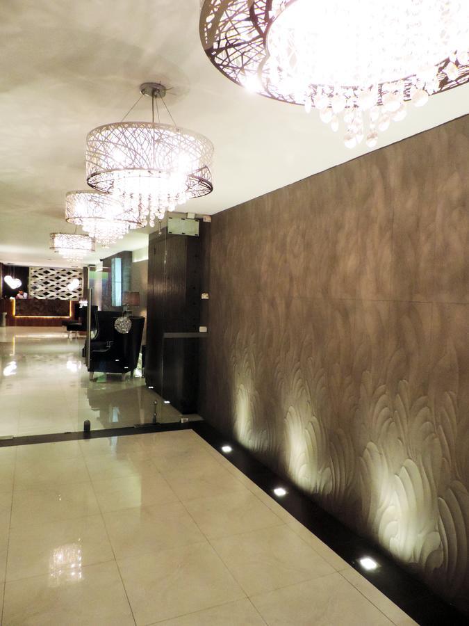 Hotel Senorial Platino Леон Экстерьер фото